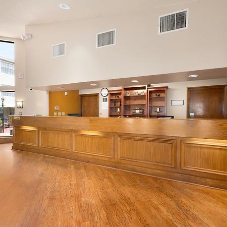 Ramada Huntsville Exterior photo